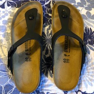 Birkenstocks size 40 Barely Worn!